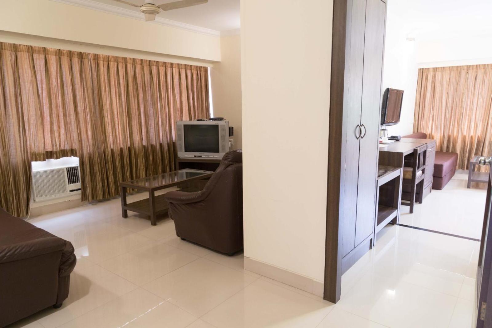 Hotel Aroma Executive Panaji -Stay In The Heart Of The City Buitenkant foto